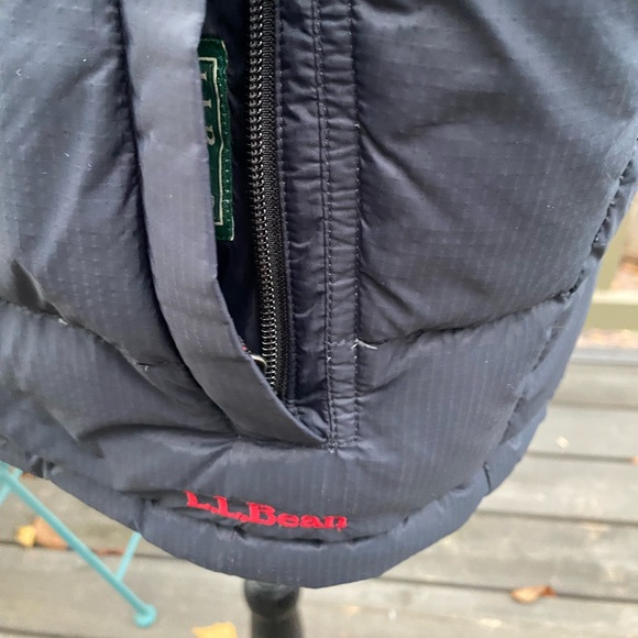 L.L. Bean Goose Down Reversible Red/Black Puffer Vest. Size Large tall - Picture 2 of 8